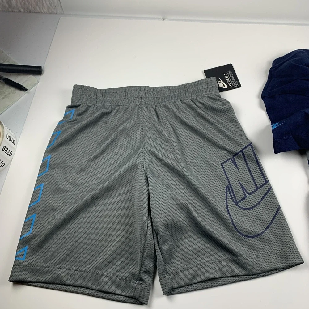 Nike Just Do It Boys 6 Gray Navy Blue Crew Neck Short‎ Sleeve Pullover 2-Pcs Set